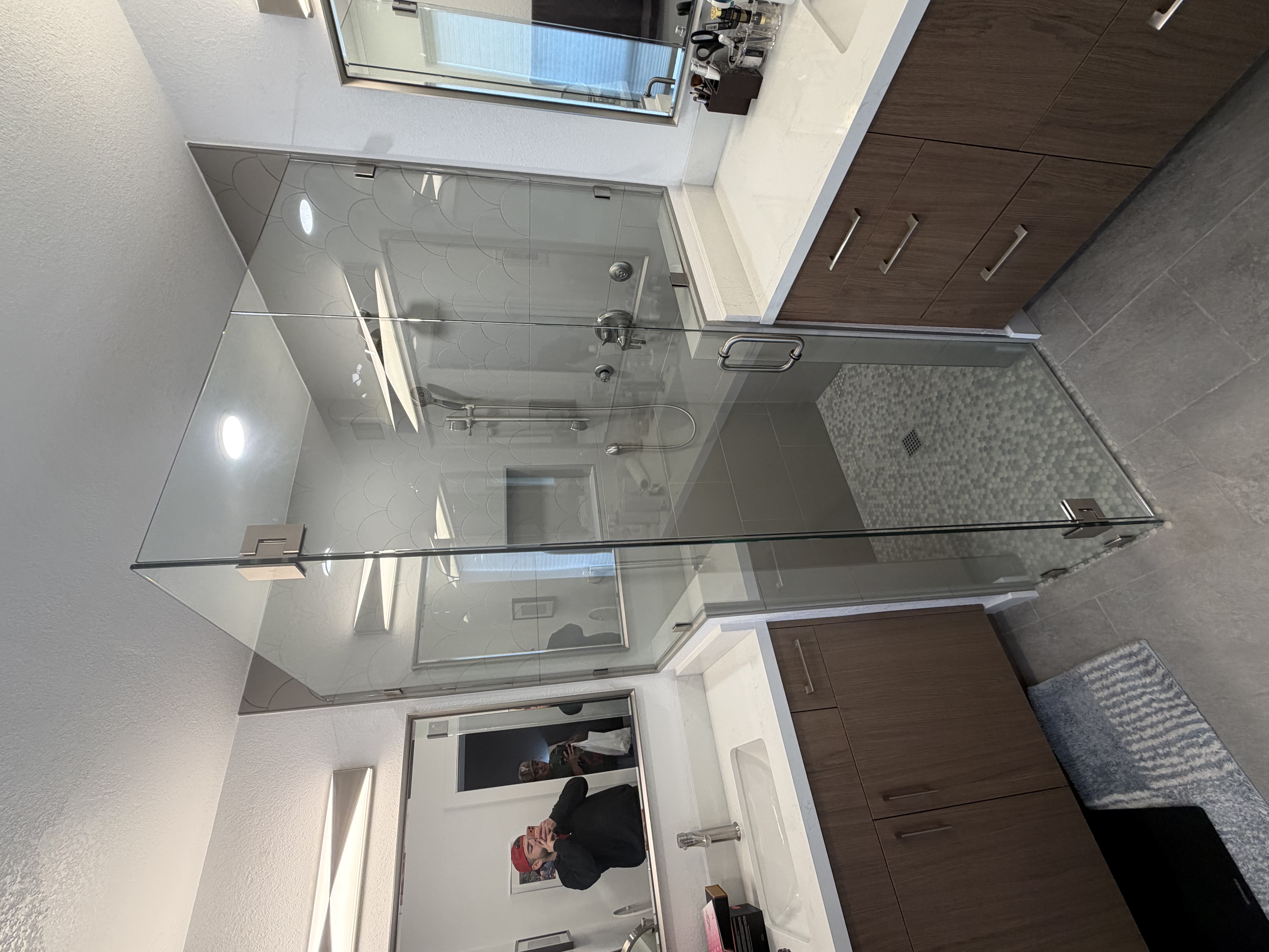 AZ Glassy Showers project